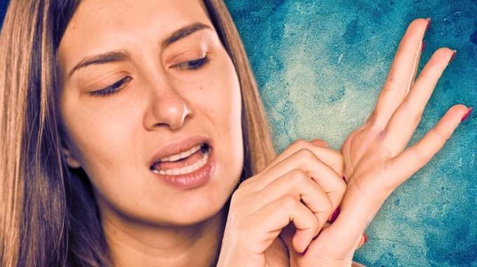 découvrez pourquoi une main gauche qui gratte est souvent associée à un gain d'argent selon les superstitions et comment cela peut influencer votre quotidien.