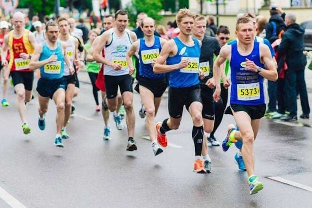 découvrez un plan d'entraînement marathon efficace pour réaliser un temps de 3h45, alliant endurance, vitesse et récupération optimale.