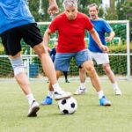 Séance d&rsquo;entraînement de football pour seniors : guide complet en pdf